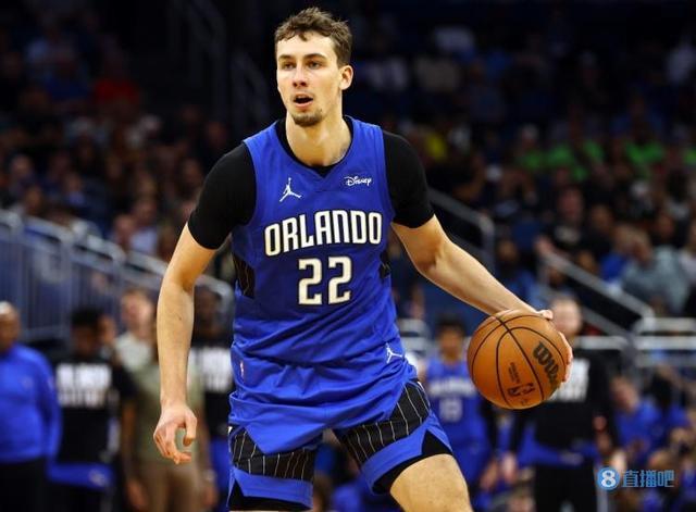 名年轻前锋 名年轻前锋