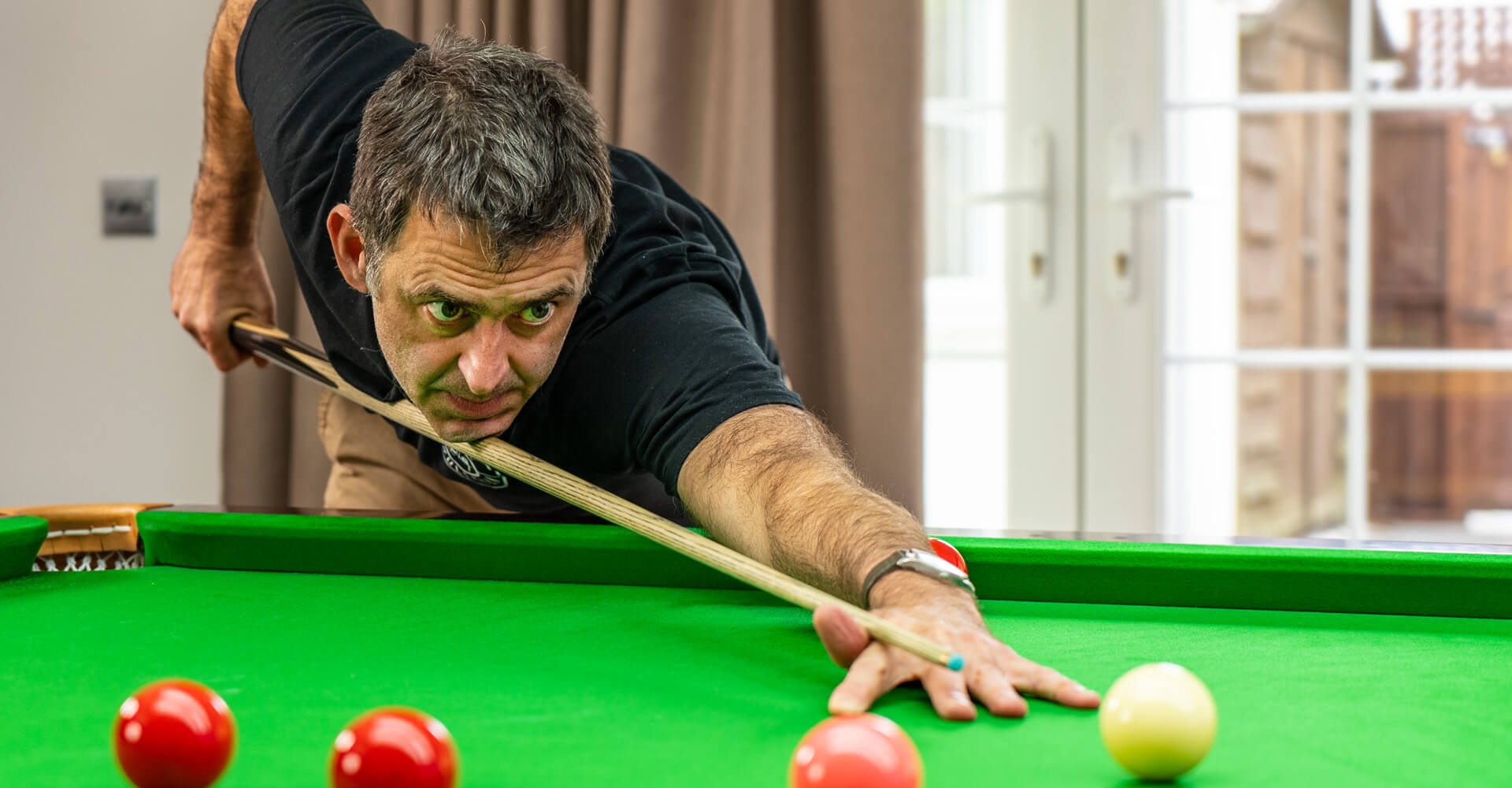 露出板凳火 露出板凳火